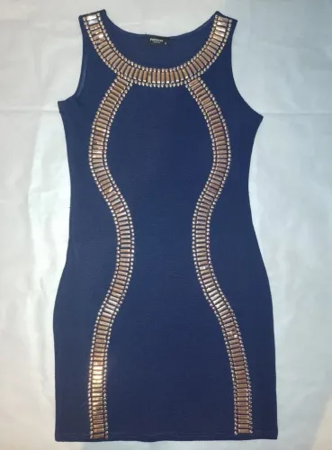 VESTIDO CURTO AZUL DE FESTA