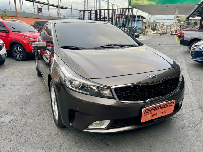 Cerato SX 1.6 Flex Automático - 2017