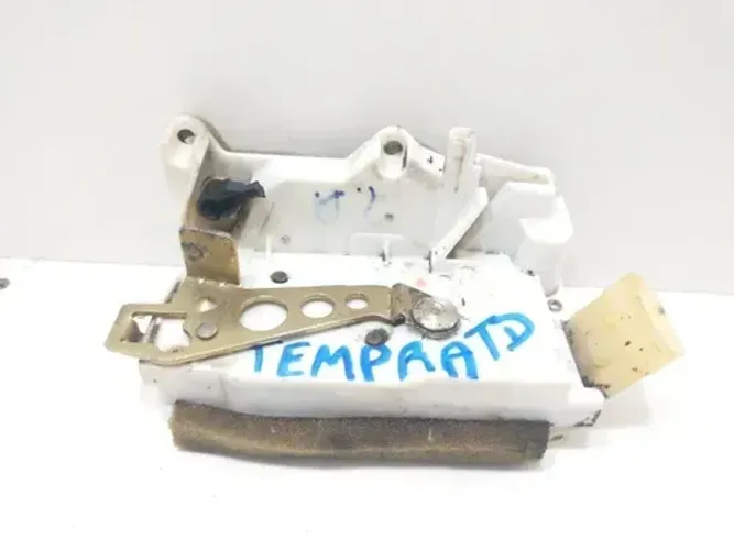 Fechadura Da Porta Traseira Direita Fiat Tempra 2.0 16v 1996