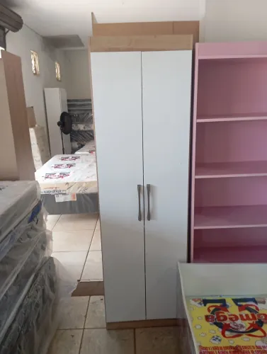 Armário multiuso novo 