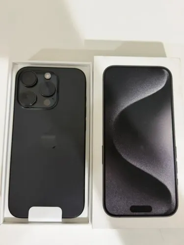 即日発送可能　iPhone15Pro128GB Apple iPhone 15 Pro 128GB - Titânio | Casas Bahia