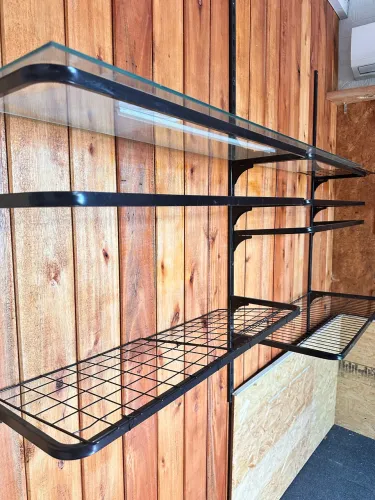 Organizador de Closet Modular com Prateleiras e Cabideiro