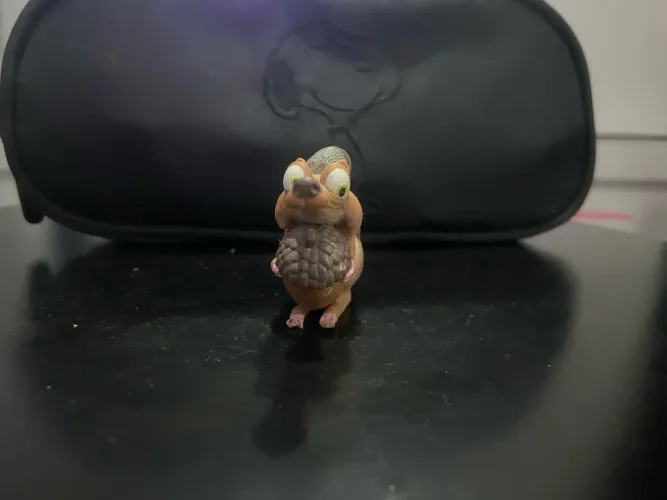 Miniatura Scrat - A Era do Gelo