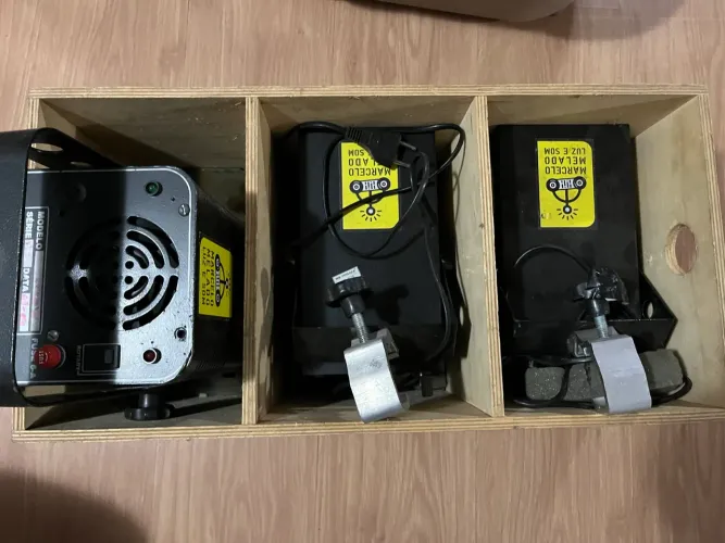 Iluminação simples para boate 