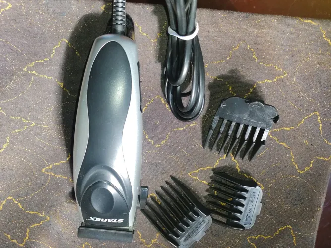 Máquina de Cortar Cabelo Starex com Acessórios