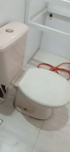 Vaso sanitário e lavatório 