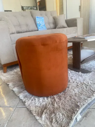 Puff Decorativo Laranja Elegante