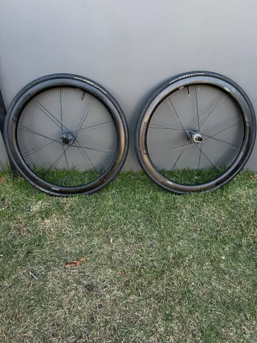 Roda Speed Rolf Prima Ares 4 tubeless 700 semi zero 