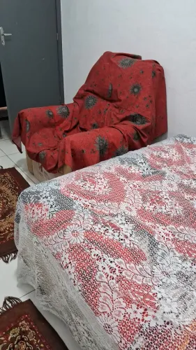 Alugo quarto em Santa Tereza.