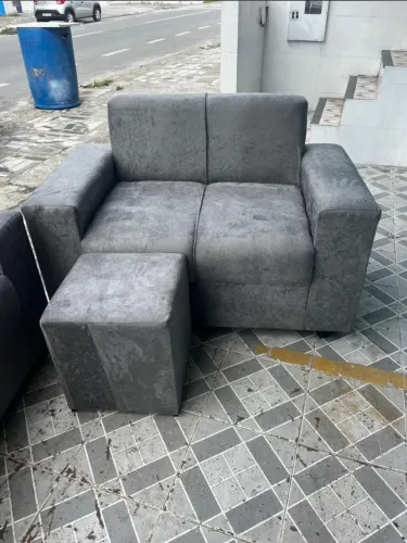 Sofa 2 lugares com puff 