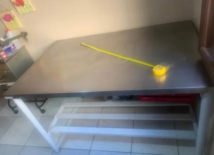 Leia descrição. Bancada de inox
