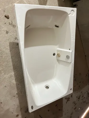  Banheira hidromassagem jacuzzi com motor LER A DESCRIÇÃO 