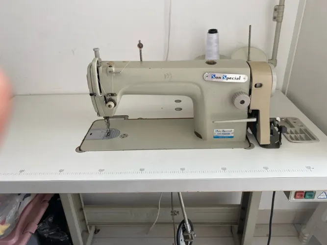 Máquina industrial costura Reta ( $1300)