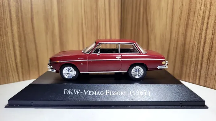 Miniatura | Carros Inesquecíveis do Brasil | DKW-Vemag Fissore (1967)