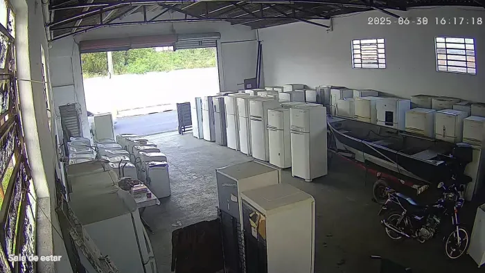 COMERCIAL DE GELADEIRAS