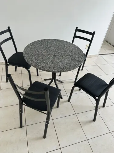 Jogo de mesa Nova - entrego
