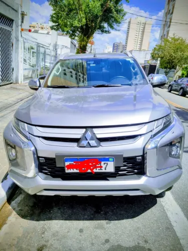 Mitsubishi L200 Triton Sport HPE-S 2.4 CD Dies. AUT 2022