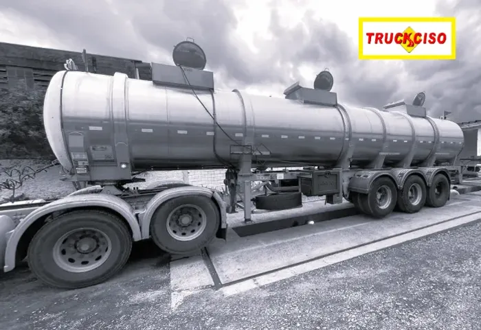 443. Semi Reboque Tanque Inox Arla Randon Ano 2005