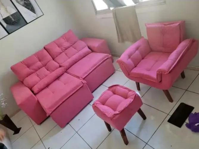 Sofá Retrátil e Reclinável + Poltrona + Puff