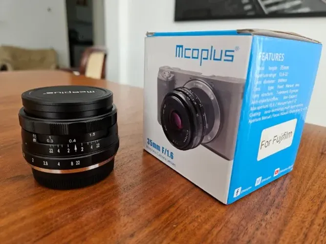 Lente Mcoplus 35mm f1.6 manual X mount para cameras Fujifilm 