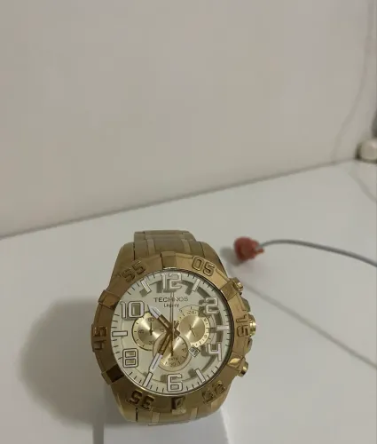 Relógio Technos Legacy dourado