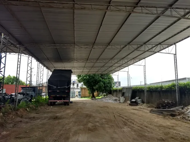 Alugo ou vendo , galpão na Transcoqueiro, próximo a Augusto Montenegro, ao lado do motel p