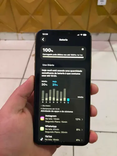 iPhone 11 Pro Max <br>Sem nenhum defeito <br><br>Quero 1000 sem choro