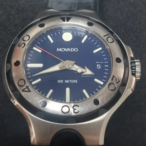 Relógio Movado Serie 800