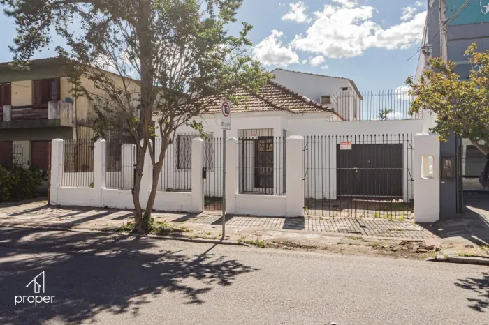 Casa térrea próxima a Cohabpel - Centro - Pelotas/RS