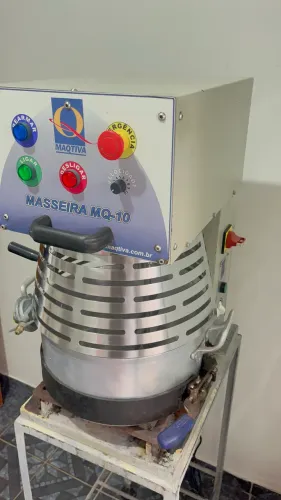 MASSEIRA MAQTIVA MQ-10