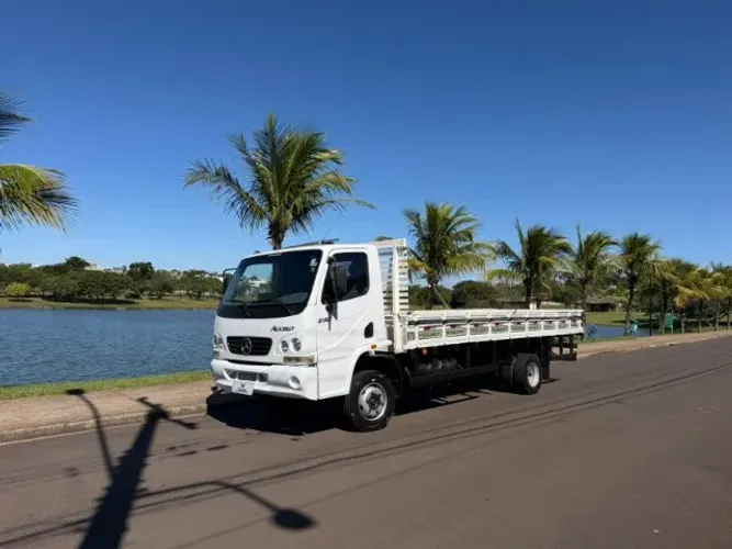 MERCEDES-BENZ - 915C ACELO