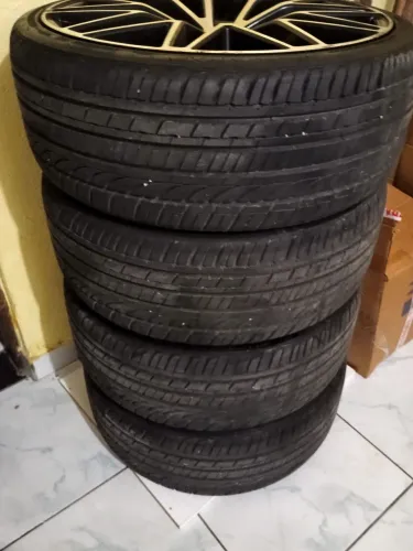 Rodas aro 20 alinhada e balanciada 6 meses de uso pneus novos furacão 5×120 *
