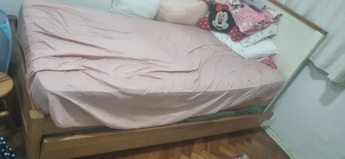 Bicama de madeira maciça + 1 colchão da cama de baixo super resistente