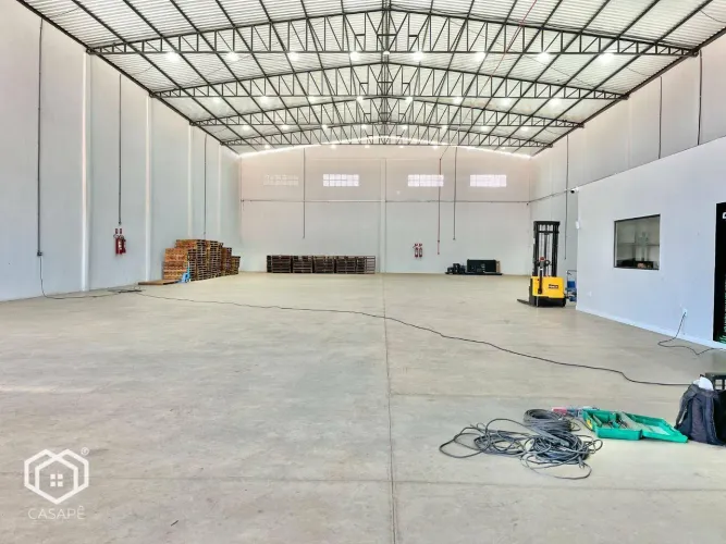 Galpão à venda, área de 1.000 m² por R$ 2.250.000, com excente renda mensal - Cascalheira 