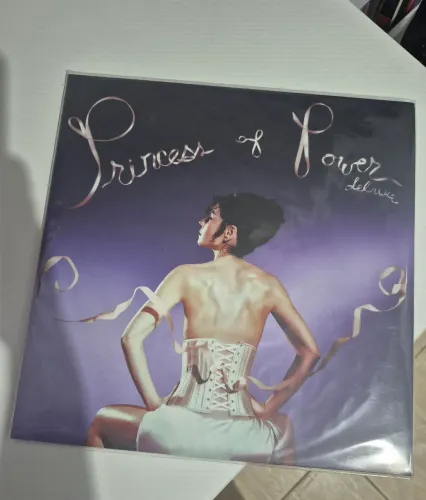 MARINA - Princess of Power - Butterfly effect (Blood Records)