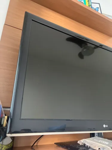 Tv LG 43 polegadas (não é smart)