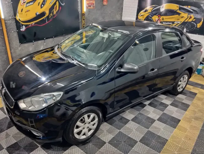Fiat Grand Siena Attractive 1.0 Flex 8V 4P 2019