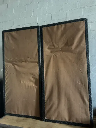 Vendo a base da cama de casal