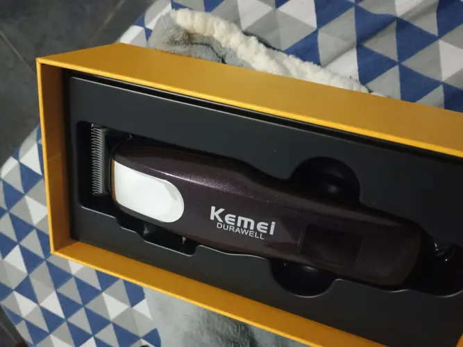 Máquina Profissional da Kemei