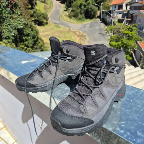 Bota Salomon Quest Rove Goretex Masculina 41