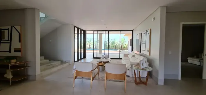 Casa mobiliada à venda no Alphaville Flamboyant Cruzeiro do Sul, com 601m², 5 suítes, em G