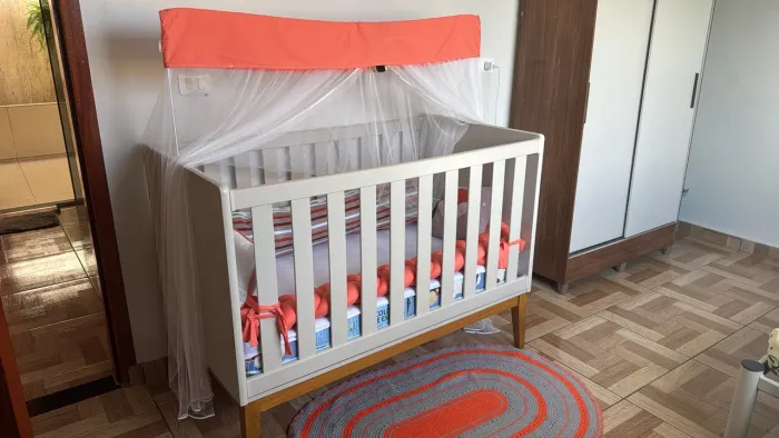 Vendo quarto de bebê e alguns acessórios