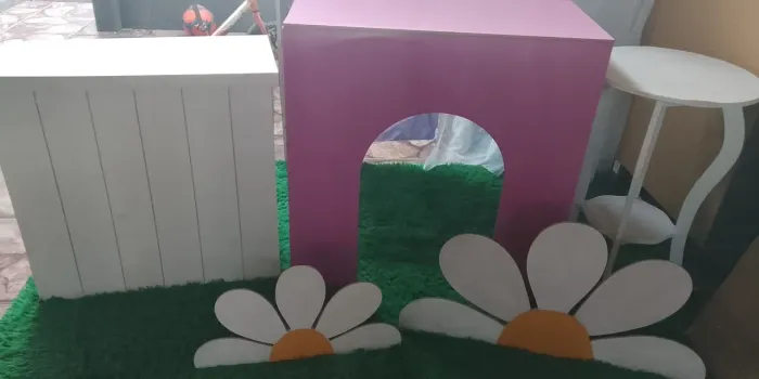 Vendo kit de móveis de festa