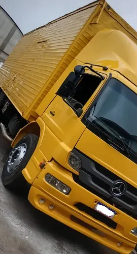 MB ATEGO TRUCK BAU 10MTS