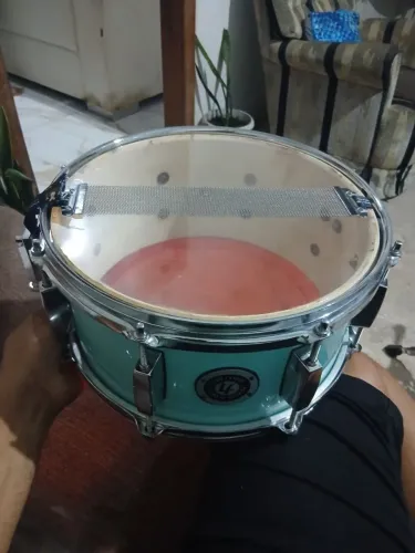 Vendo caixa de bateria Nagano 12 polegadas