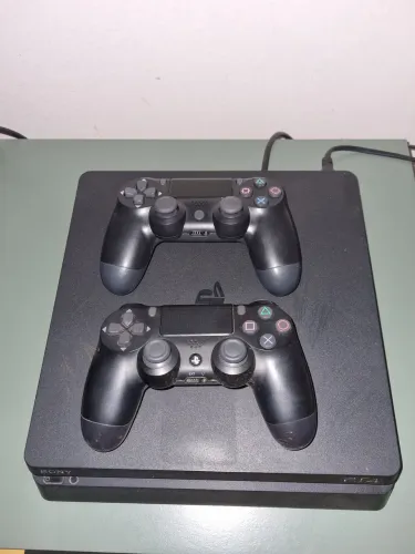 PS4
