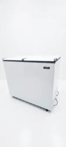 VENDE-SE FREEZER ESMERALTEC 