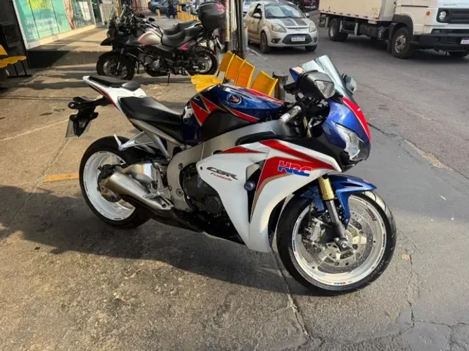 Honda CBR 1000 RR Fire Blade 2011