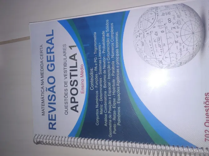 Livros de História e Matemática para Vestibulares
