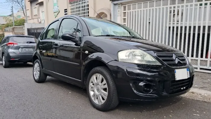 Citroen C3 GLX 1.4/ GLX Sonora 1.4 Flex 8V 5P 2011